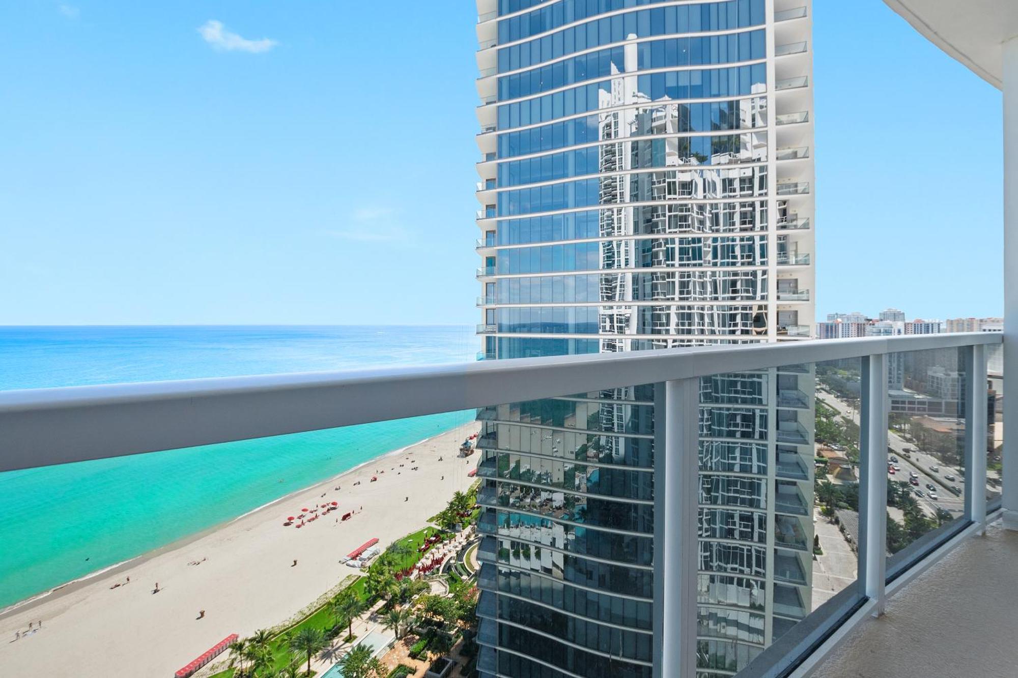 Trump International Deluxe 2 Queen Bed Ocean Front Sunny Isles Beach Buitenkant foto